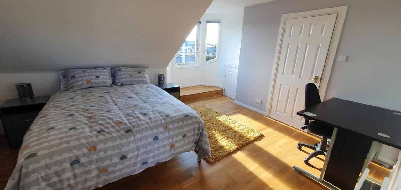Spacious, Modern 3 Bedroom Luxury Flat In Centre Location Broughty Ferry Exterior photo